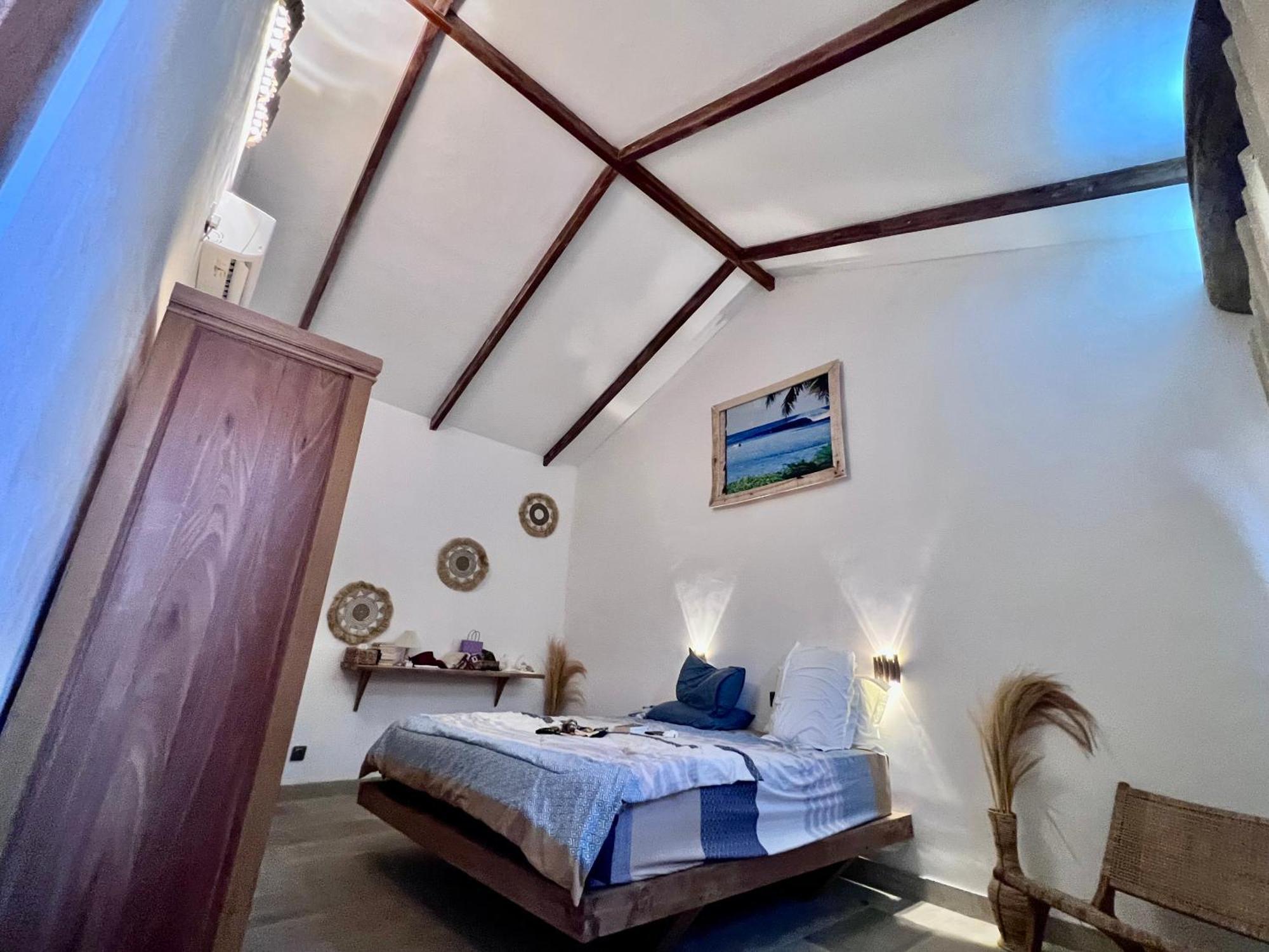 Lances Right Surfhouse Otel Katiet Dış mekan fotoğraf
